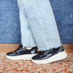 Gabor, sneakers kleur nachtblauw, suède, chique en comfort.