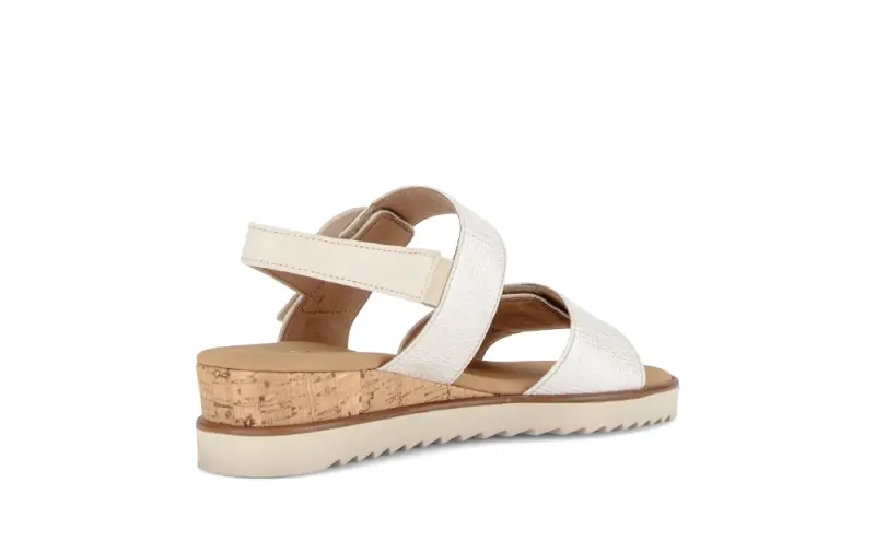 Gabor Sandalen Beige