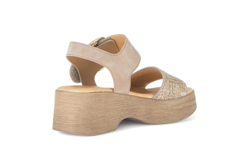 Gabor Sandalen Beige